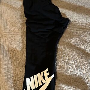 Nike Women’s Black Leggings
